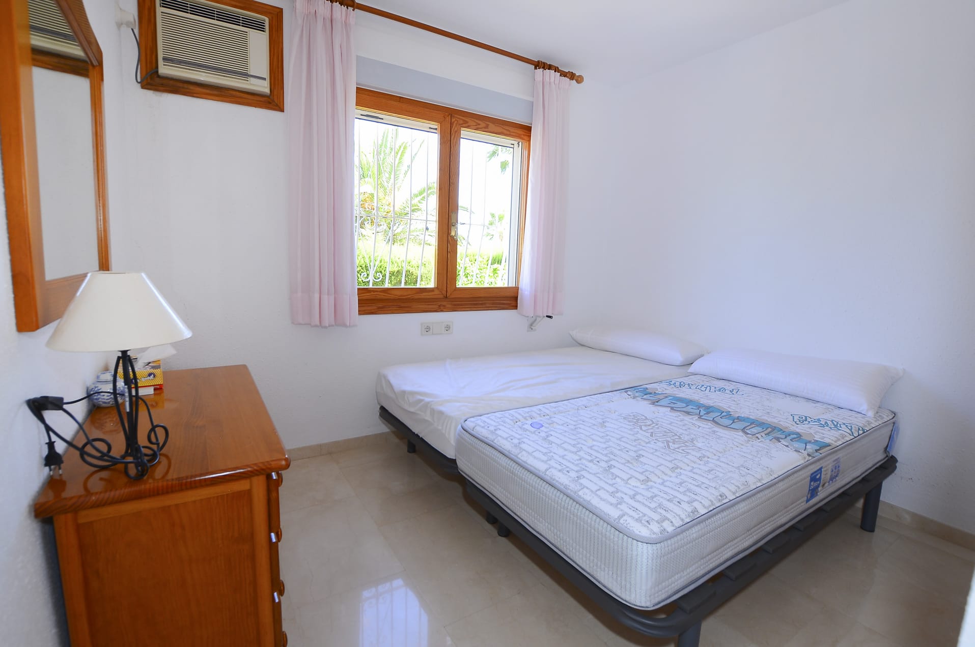  Chalet en venta directa con Plusvillas - C26 - Chalet de 7 dormitorios cerca de todo los servicios y de la playa de Calpe (Costa Blanca) 