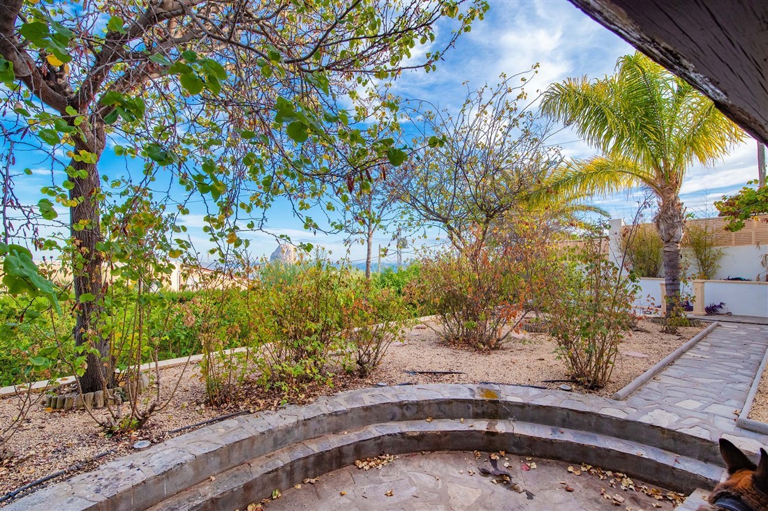  Chalet en venta directa con Plusvillas - C23 - Villa de ensueño de 5 dormitorios con vistas espectaculares al mar, zona Cucarres en Calpe (Costa Blanca) 