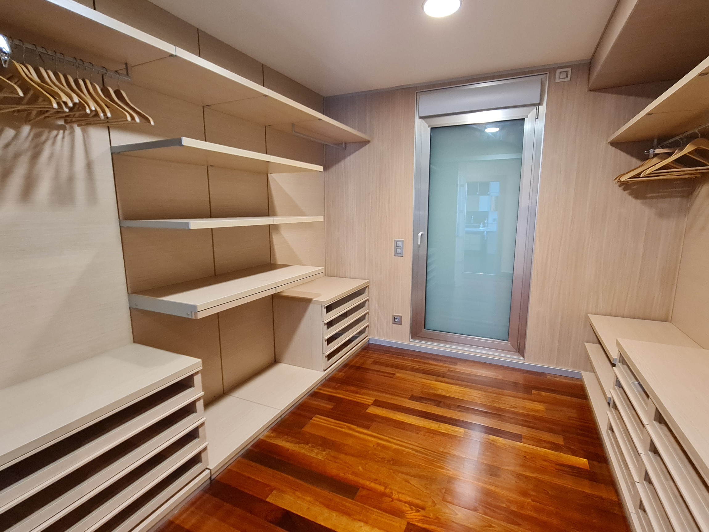  Chalet en venta con Plusvillas -C585- Villa en primera linea en Benissa Costa 