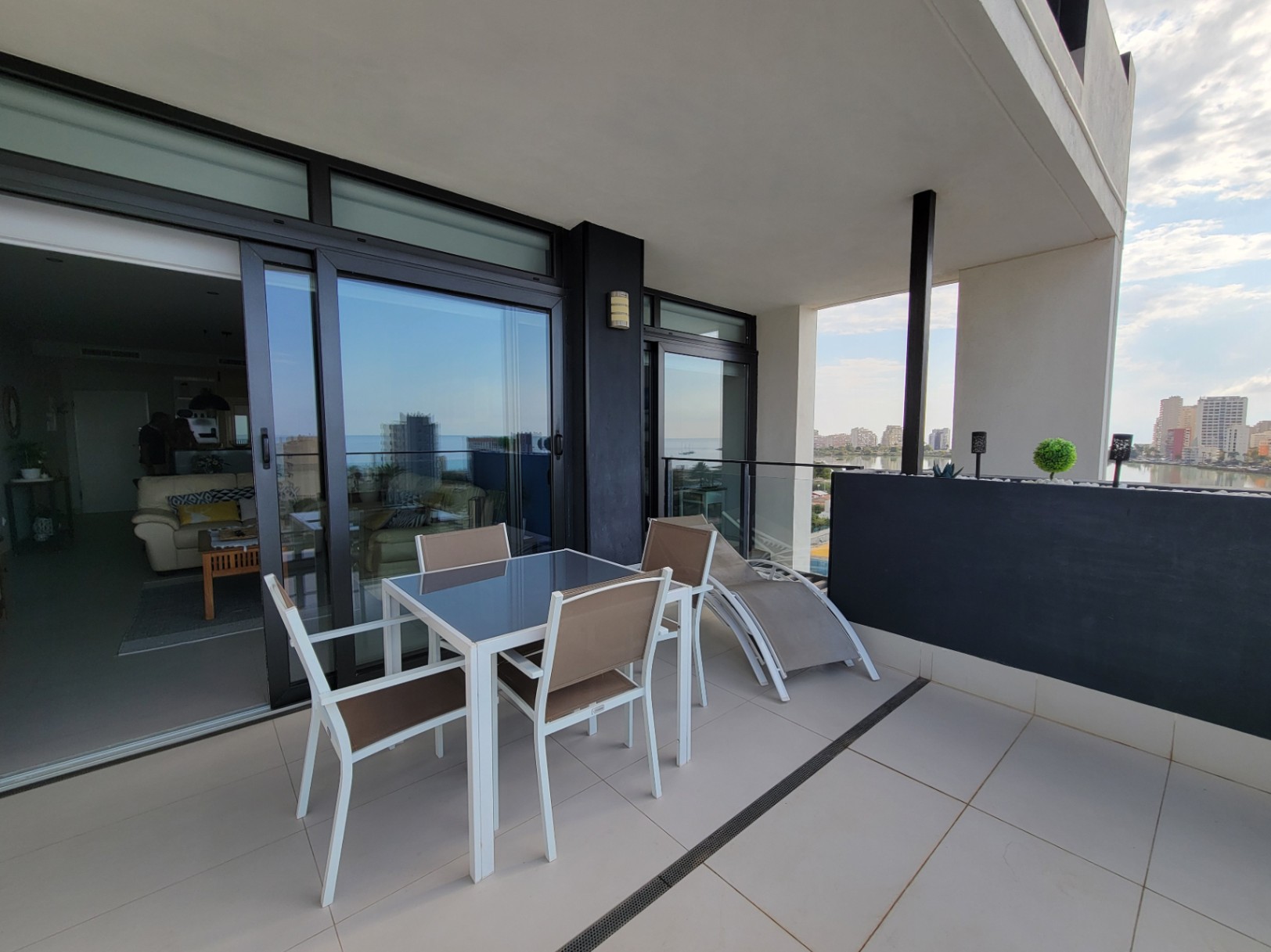  Apartamento en venta directa con Plusvillas – A34024* – Bonito apartamento de 2 dormitorios y 2 baños., (Costa Blanca), zona  