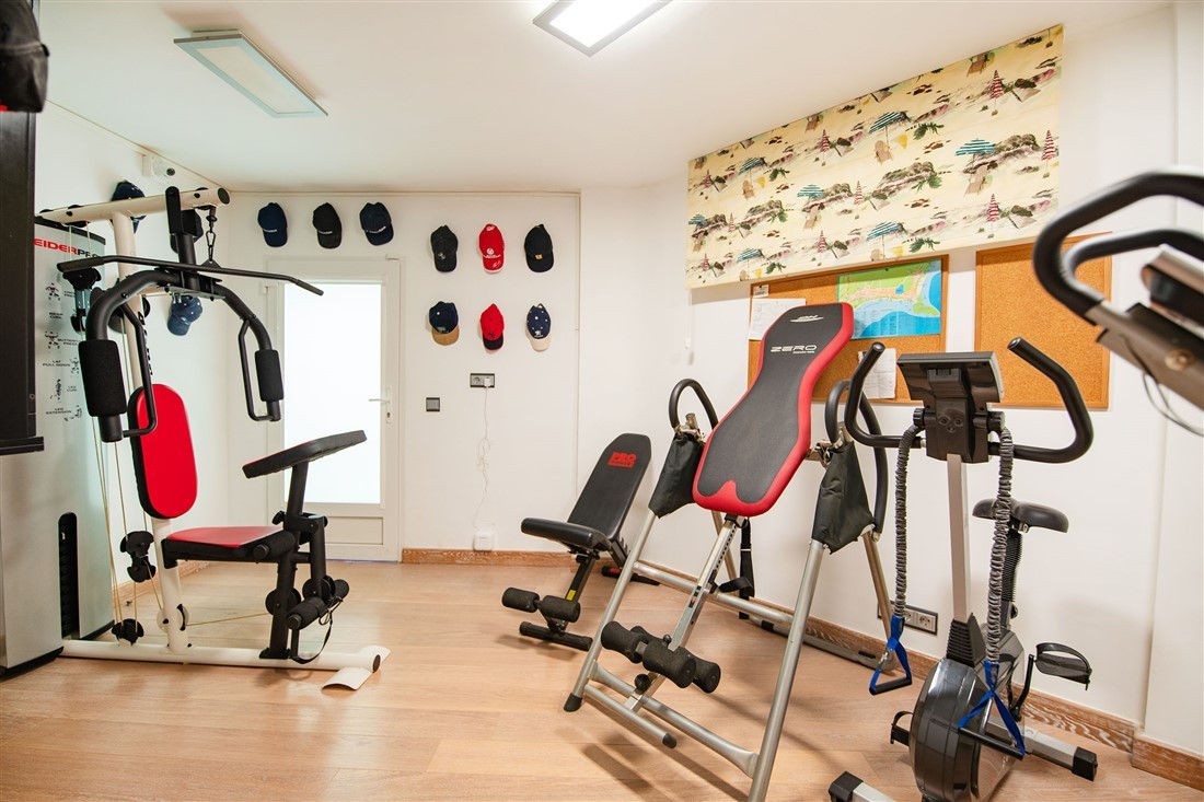  Chalet en venta directa con Plusvillas - C23 - Villa de ensueño de 5 dormitorios con vistas espectaculares al mar, zona Cucarres en Calpe (Costa Blanca) 