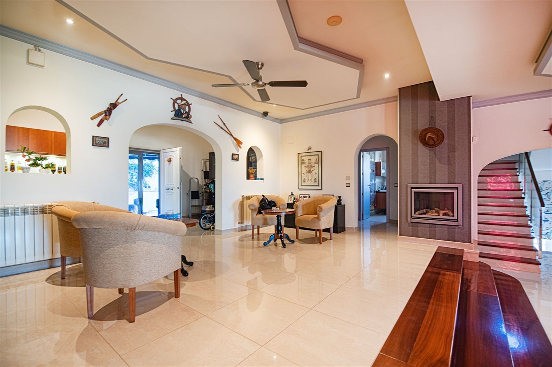  Chalet en venta directa con Plusvillas - C23 - Villa de ensueño de 5 dormitorios con vistas espectaculares al mar, zona Cucarres en Calpe (Costa Blanca) 