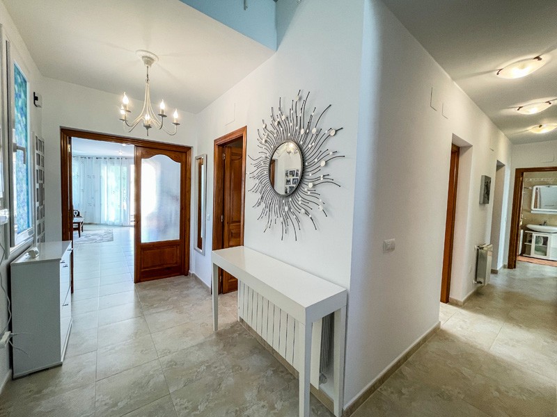  Chalet en venta directa con Plusvillas - C579 - Villa de 3 dormitorios con vistas al mar en la costa de Benissa (Costa Blanca) 