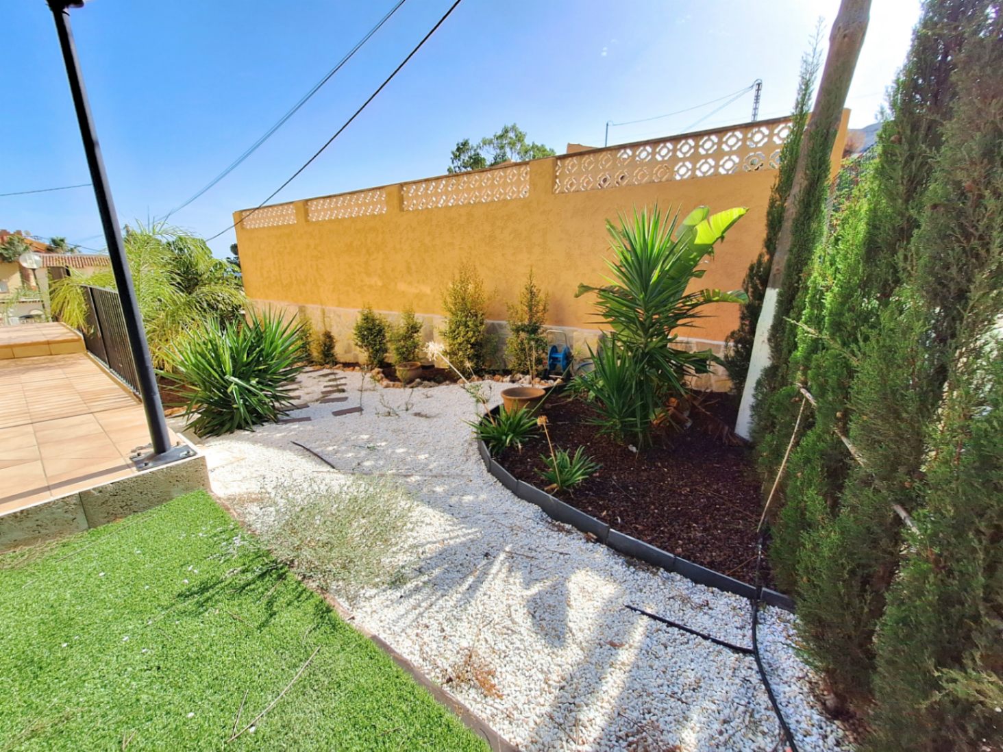  Chalet en venta directa con Plusvillas – C35041* – Villa con 6 dormitorios y 4 baños en Calpe, (Costa Blanca), zona Zona Residencial 