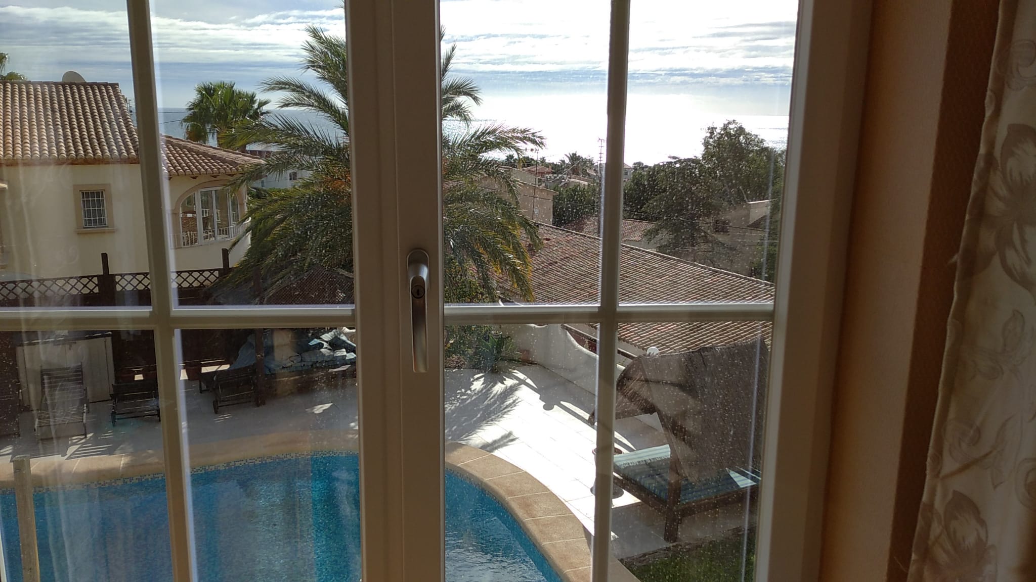  Chalet en venta directa con Plusvillas- C965- Bonita casa reformada con 5 dormitorios con vistas al mar, Calpe, zona Canuta (Costa Blanca) 