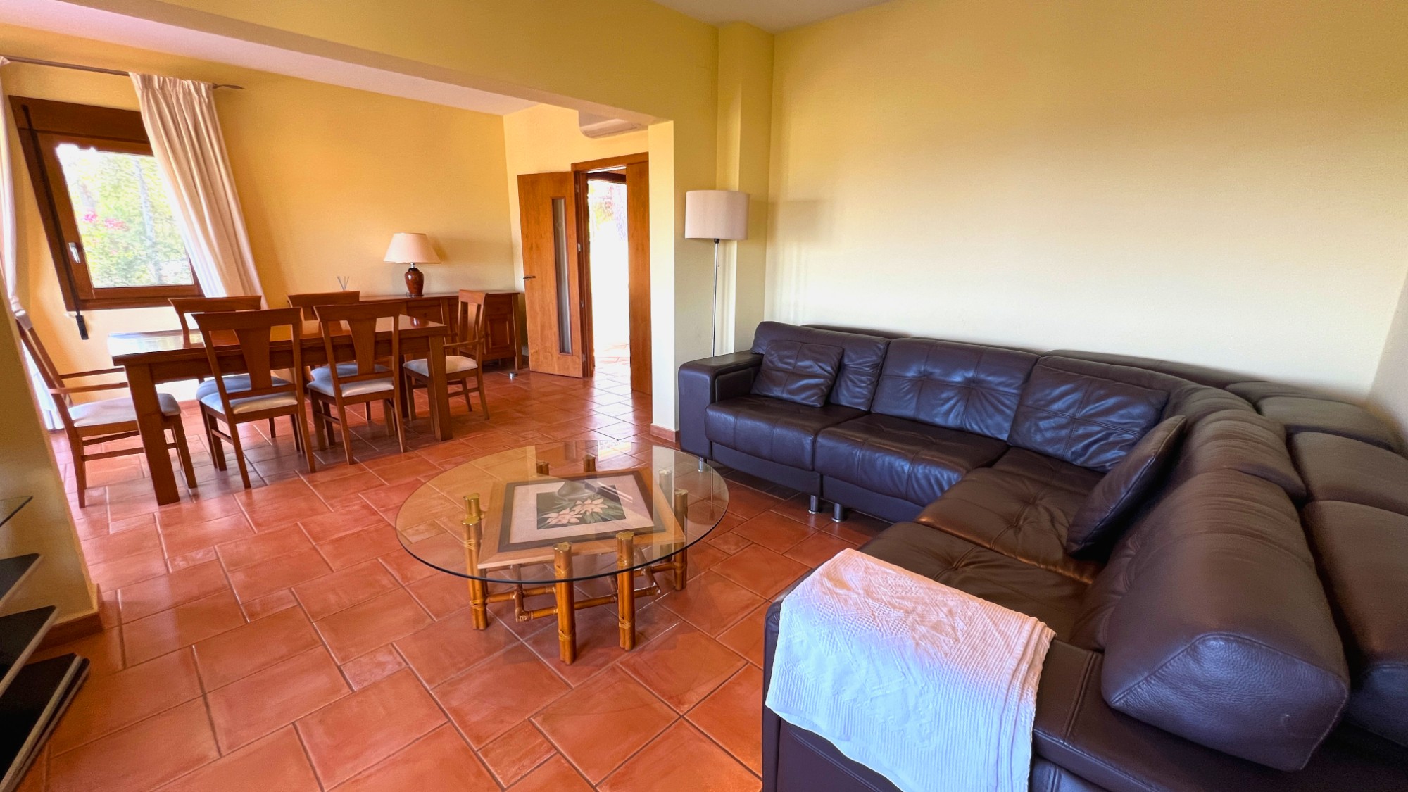  Chalet en venta directa con Plusvillas – C4166* – Villa con 6 dormitorios y 4 baños en Benissa Costa, (Costa Blanca), zona Baladrar 