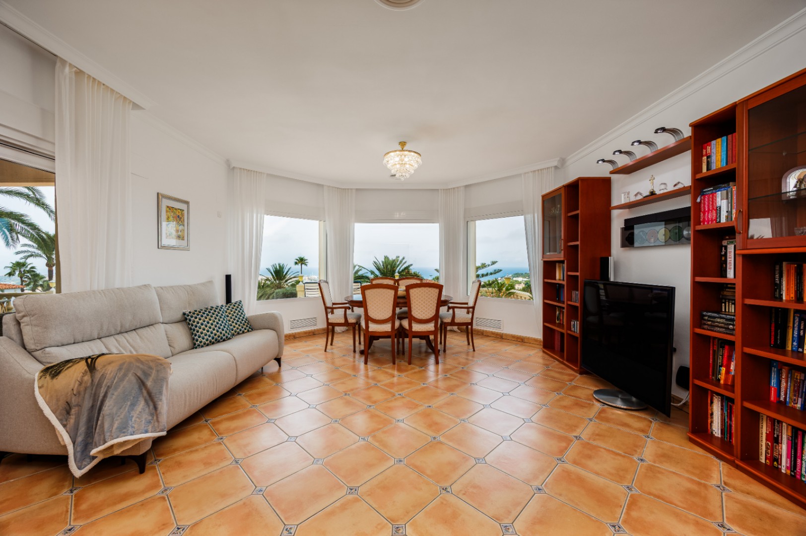  Chalet en venta directa con Plusvillas – C36305* – Villa con 3 dormitorios y 2 baños en Denia, (Costa Blanca), zona Montgo 
