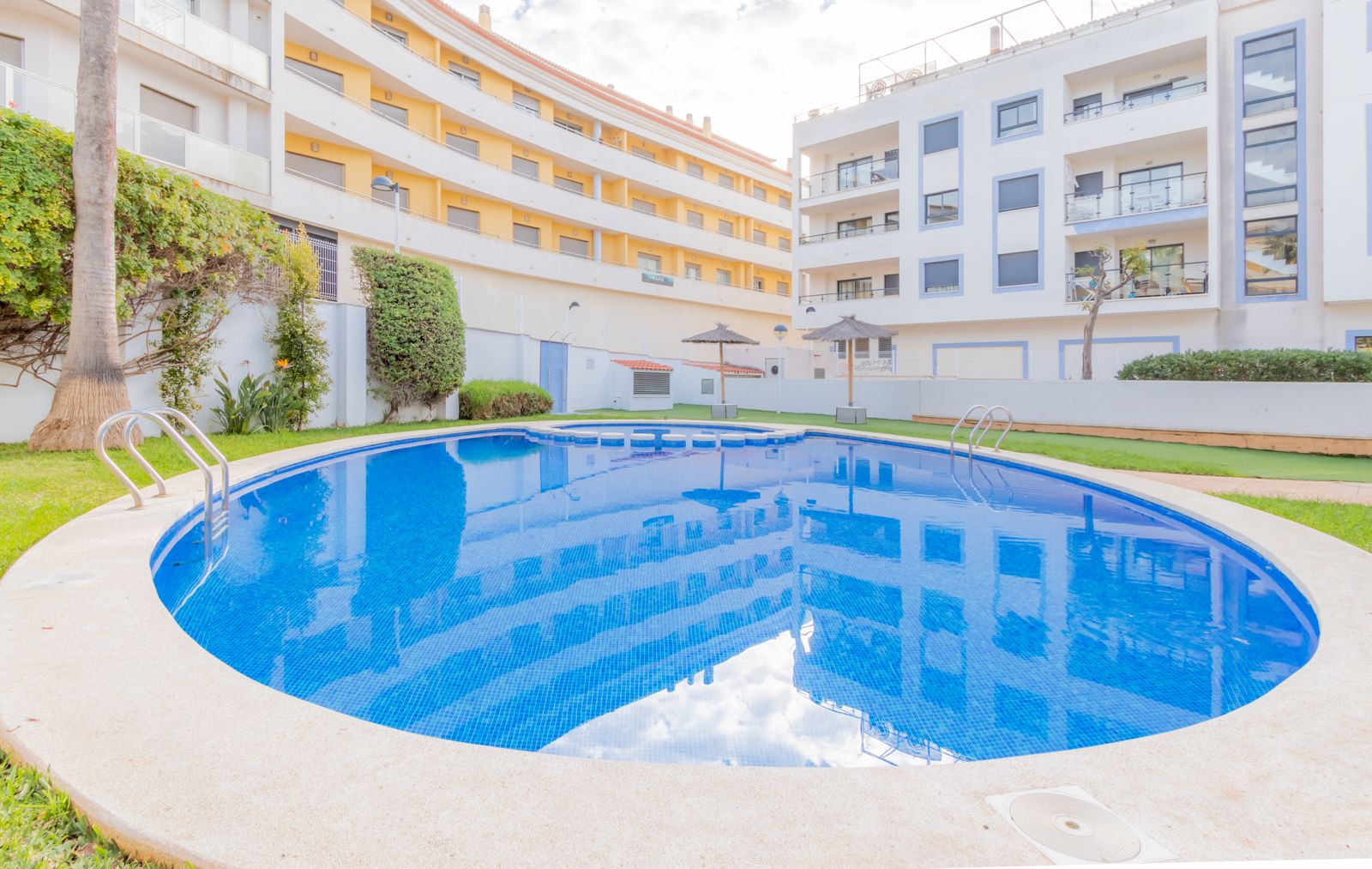 Apartamento en venta directa con Plusvillas – A27029* – Bonito apartamento de 2 dormitorios y 2 baños., (Costa Blanca), zona  