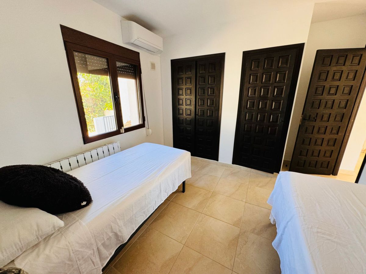  Chalet en venta directa con Plusvillas – C38019* – Villa con 3 dormitorios y 2 baños en Benissa, (Costa Blanca), zona La Fustera 