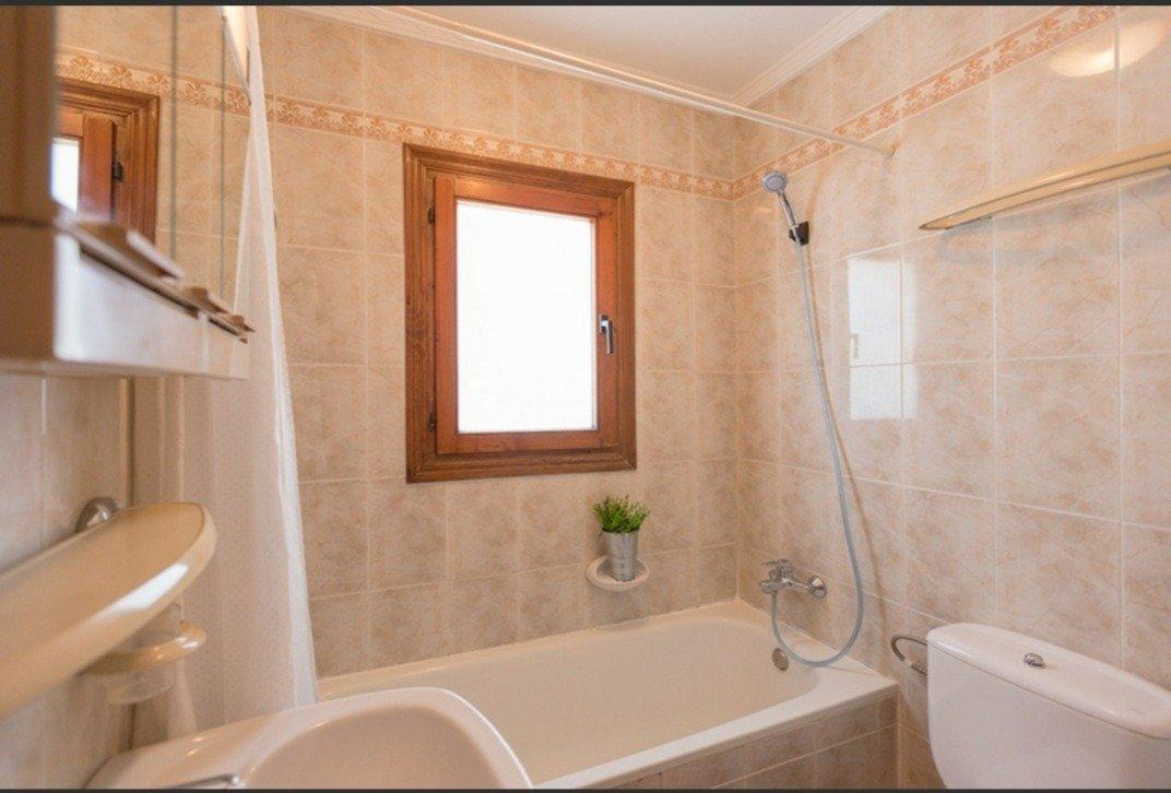 Chalet en venta directa con Plusvillas – C26041* – Villa con 3 dormitorios y 1 baños en Calpe, (Costa Blanca), zona  