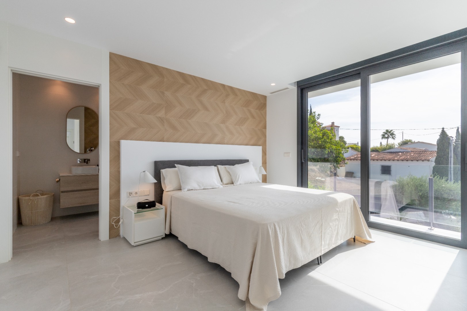  Chalet en venta directa con Plusvillas – C30341* – Villa con 4 dormitorios y 3 baños en Benissa, (Costa Blanca), zona Fustera Benissa 