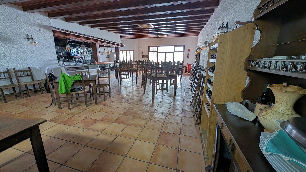  Chalet en venta directa con Plusvillas – C16310* – Villa con  dormitorios y  baños en Calpe / Calp, (Costa Blanca), zona  
