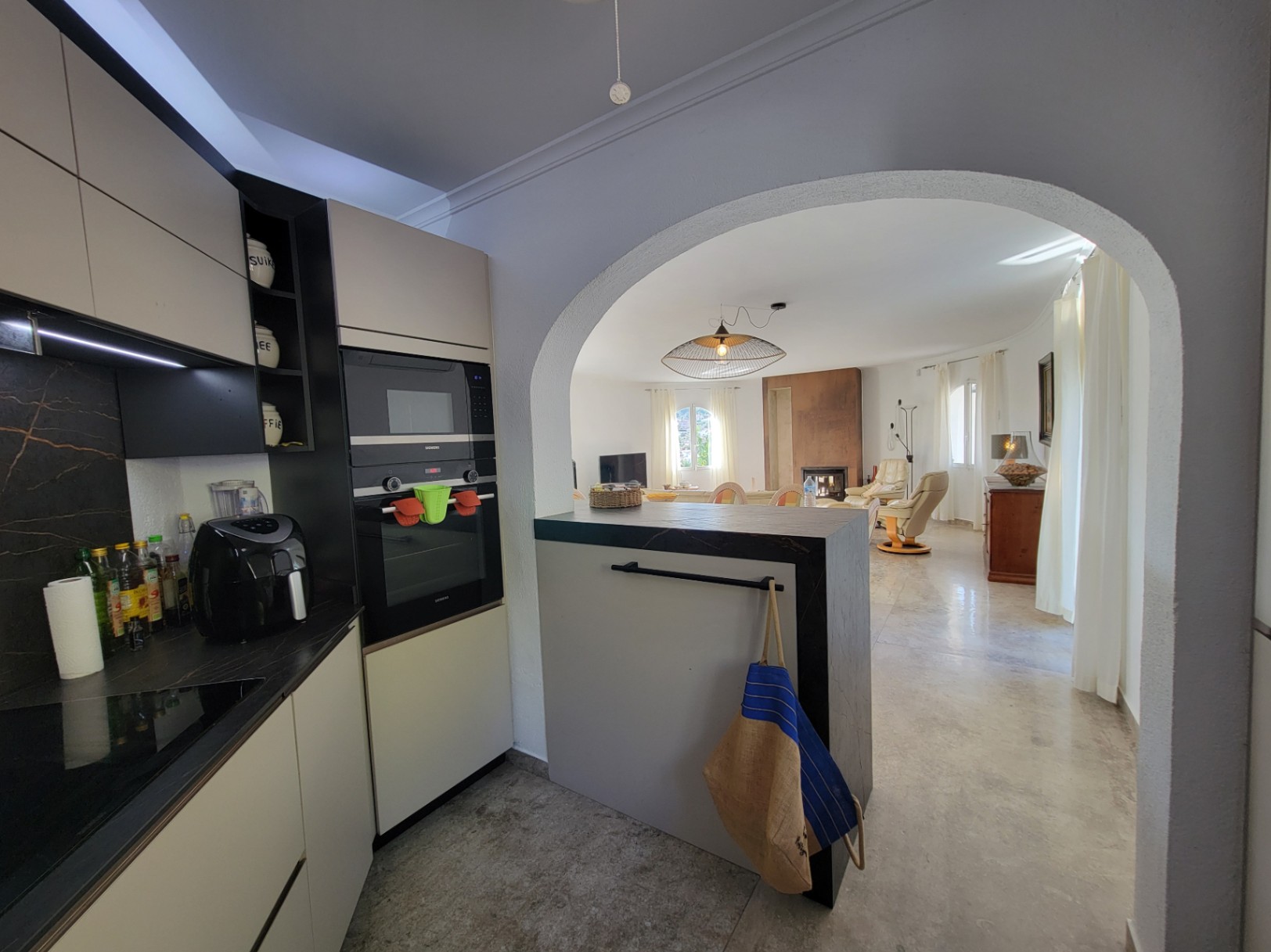  Chalet en venta directa con Plusvillas – C34020* – Villa con 3 dormitorios y 3 baños en Calpe, (Costa Blanca), zona Gran Sol 