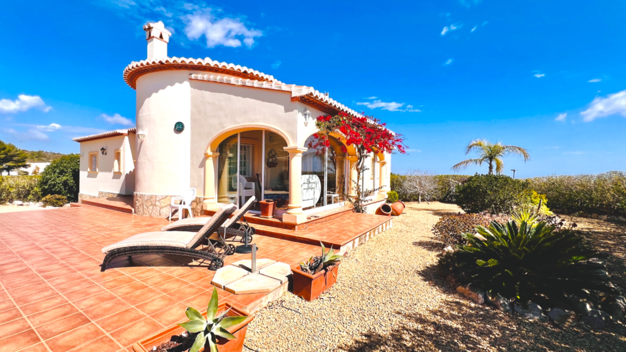  Chalet en venta directa con Plusvillas – C4158* – Villa con 3 dormitorios y 2 baños en Benitachell, (Costa Blanca), zona Begonias CDS 