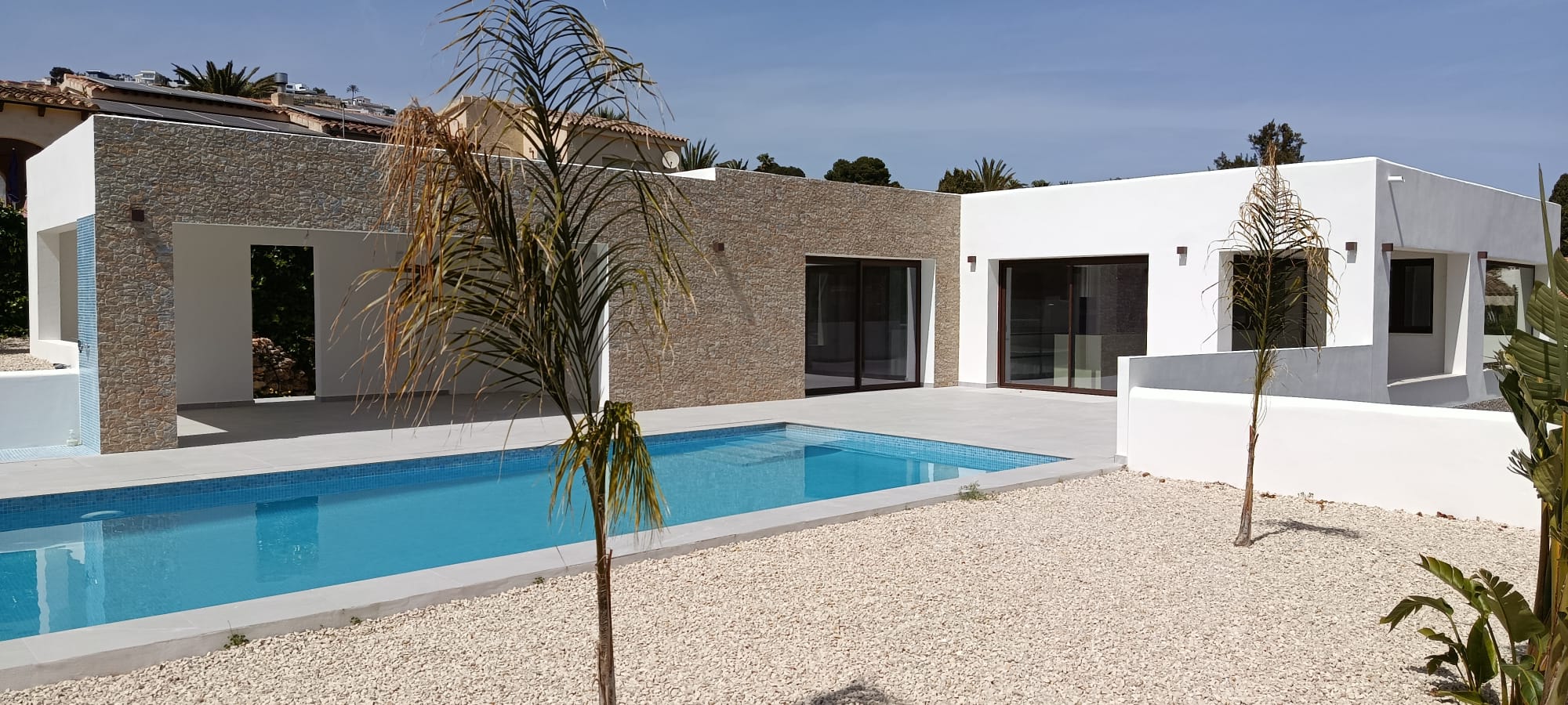  Chalet en venta directa con Plusvillas – C36303* – Villa con 4 dormitorios y 2 baños en Moraira, (Costa Blanca), zona  