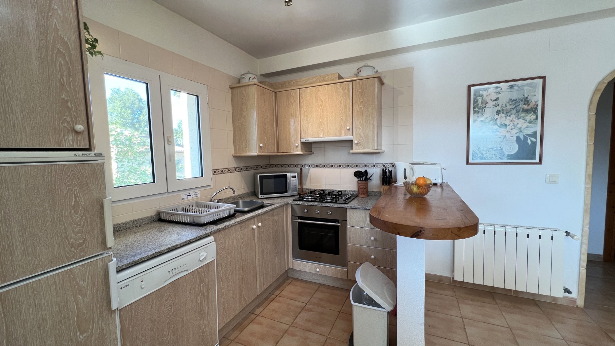  Chalet en venta directa con Plusvillas – C4103* – Villa con 6 dormitorios y 4 baños en Benissa Costa, (Costa Blanca), zona San Jaime 