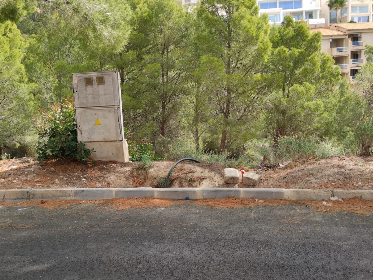  Chalet en venta directa con Plusvillas – C27020* – Villa con 4 dormitorios y 6 baños en Altea, (Costa Blanca), zona Altea Hills 